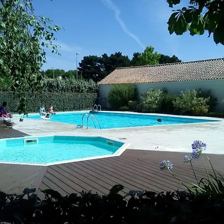 Avec Vue Sur Golf